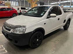 2011 CHEVROLET CORSA UTILITY  1.4 CLUB P/U S/C FOR  SALE R59 990  245 343 km  Manual  Petrol  Seller's Comments Radio / 2 Keys / Leather interior /Double Pipe performance exhaust / A/C 1 previous owner since New, super clean, Recently serviced! FULL SERVICE HISTORY! ACCIDENT FREE   Visit ✅ Auto Vw Mokopane At  📍48 van riebeek Street mokopane, limpopo. For viewing or test drive! DELIVERY NATIONWIDE!