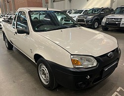 2009 FORD BANTAM 1.6I P/C S/C FOR SALE R40 000.  Seller's comments Accident Free / Partial Service History / Great Condition!  233 209 KM Petrol  Manual  Radio/CD 12V Power Socket  Cloth interior  Manual windows Manual mirrors Tonneau cover  Tow bar  2 owner Partial service history VISIT OUR DEALERSHIP✅ AUTO VW MOKOPANE AT NO 📍48 VAN RIEBEECK STREET MOKOPANE LIMPOPO FOR VIEWING OR TEST DRIVE!!  WE DELIVER COUNTRYWIDE!!